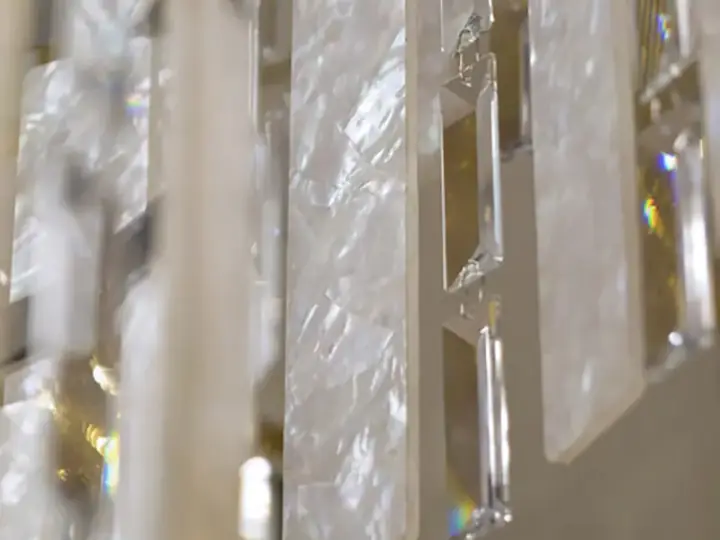 Madreperla nell'Illuminazione